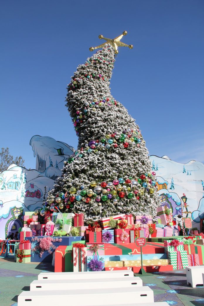 Grinchmas returns to Universal Studios Hollywood Review Inside