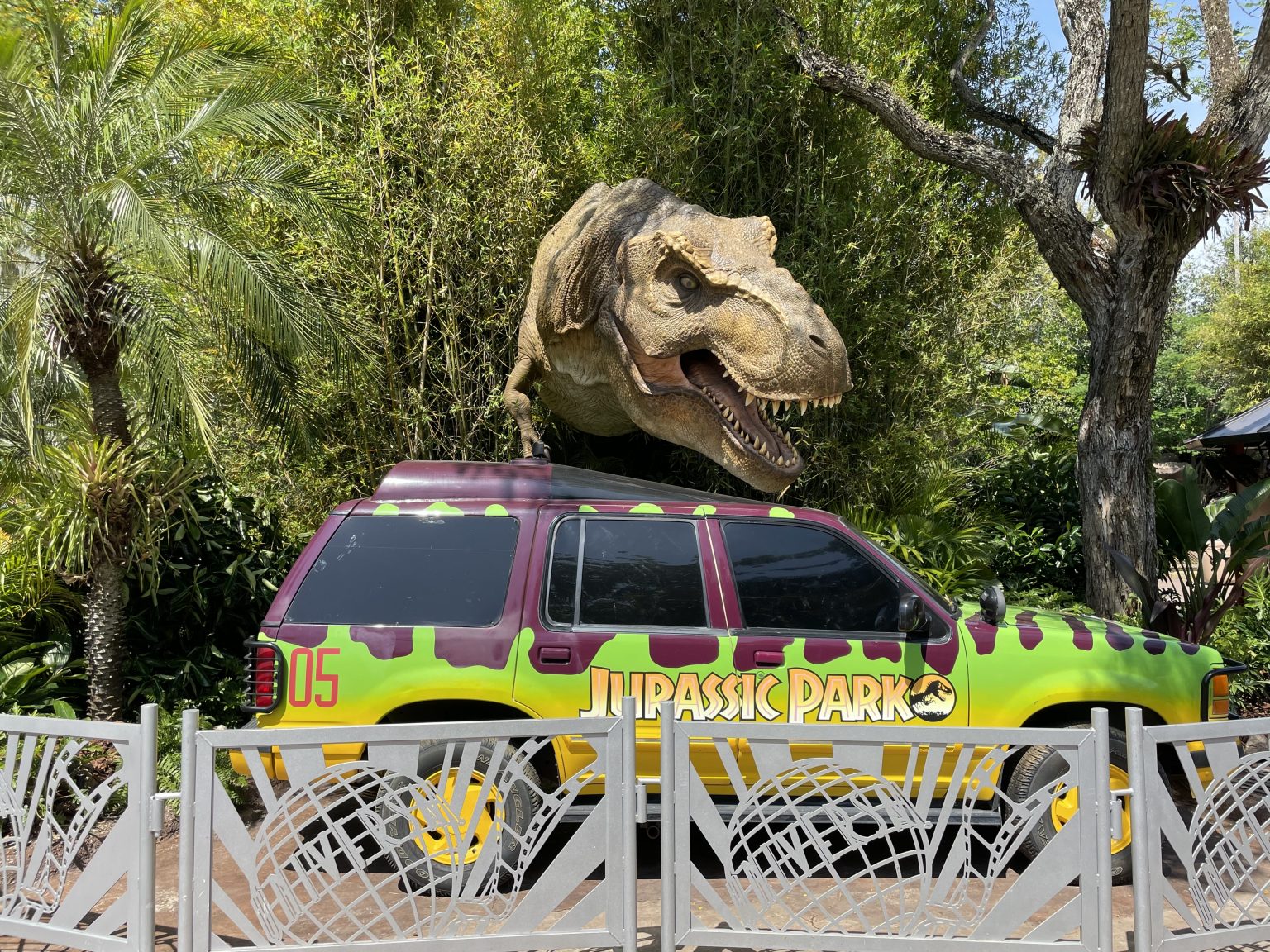 T Rex Photo Op Returns To Jurassic Park In Islands Of Adventure Inside Universal