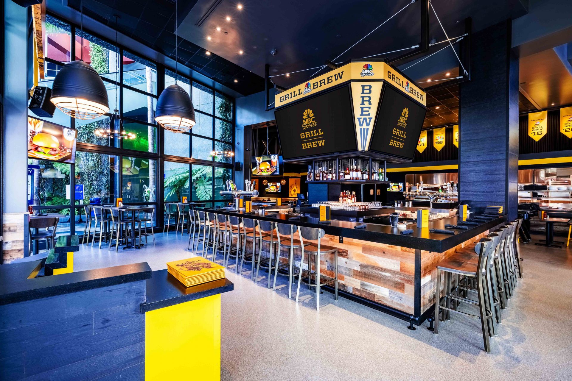 nbc-sports-grill-brew-opens-at-universal-citywalk-hollywood-inside