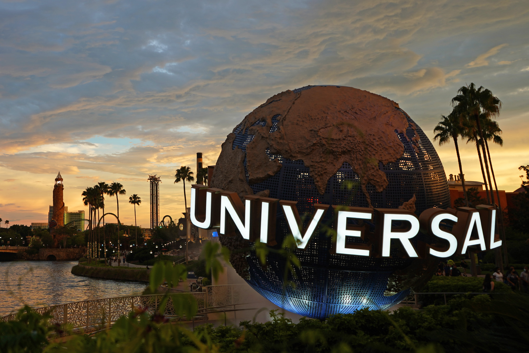 Universal Orlando announces park closures; Halloween Horror Nights